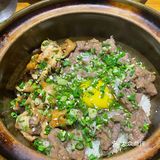 来广东就吃煲仔饭!滑蛋牛肉加滑鸡~