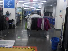 -迪卡侬(大英山店)