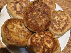 -清真吴记门钉肉饼·喜多利