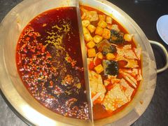 -九鼎轩脆毛肚火锅(南京东路店)