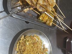 -马路牙子烧烤音乐酒馆(望京店)