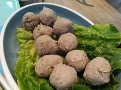 -湾区九号鲜切牛肉火锅(明珠南路店)