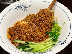 -六合居·明厨亮灶餐厅(成双大道店)