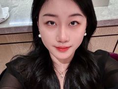 -玥轩YUE HIN(IFS国际金融中心店)