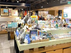 -猫的天空之城概念书店(苏州诚品店)