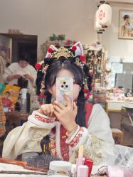-一揽芳华汉服旗袍体验馆(拙政园店)