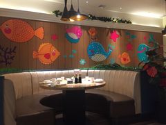 卡座-小鱼小牛·鱼牛干锅·脆鱼火锅(世欧广场店)