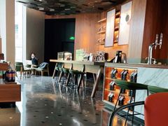 大堂-星巴克臻选(深圳万象天地旗舰店)