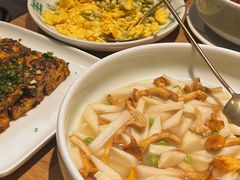 -一坐一忘云南菜(嘉里中心店)