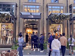 -比斯特上海购物村精品奥特莱斯