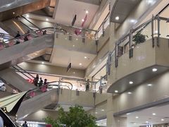 -百荣世贸商城
