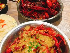 -巴厘龙虾·榜首油焖大虾(音乐学院·沿江酒馆店)