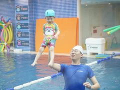 -戊辰亲子游泳俱乐部