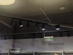 -阿迪达斯(万福广场精品优惠店)