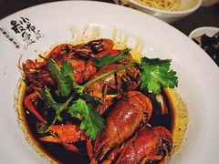 -龙巢盱眙龙虾·牛蛙·烧烤宵夜(八卦岭店)