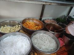 -小芳砂锅凉粉(总店)