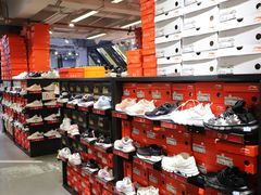 -五环Outlets(高新工厂店)
