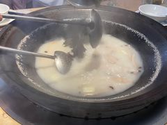 -陈大锅·岳阳鱼馆·地道岳阳菜(美食街店)