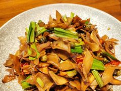 -遇见阿家村云南菜(魏公村店)