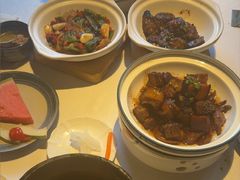 -八府香鸭·啫啫煲(华山路店)