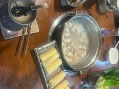 -享润四季椰子鸡音乐主题餐厅(晋江万达店)