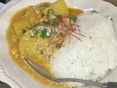-CowCow其其·牛杂咖啡公司(六运店)