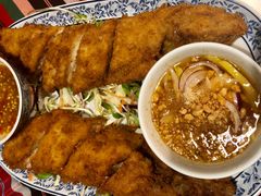 -卷心菜和避孕套餐厅(Pattaya)
