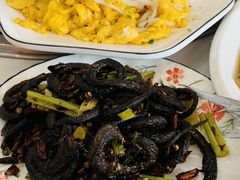 -丹水桥地锅鱼·翘嘴鲌·地方特色全鱼宴(丹江口大坝店)