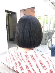 -首脑美发沙龙