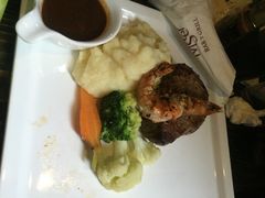 小主人西餐厅-小主人西餐厅 master table(青年中路店)