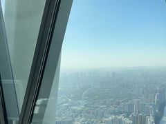 -广州塔卢特斯法国旋转餐厅