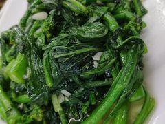 蒜蓉炒菜心-明记海鲜大排档(巽寮湾店)