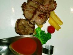 -绿茵阁牛扒餐厅(客村店)