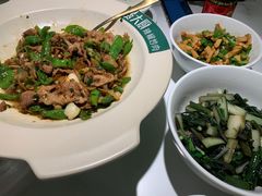 -费大厨辣椒炒肉(万家丽一店)