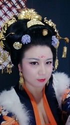 -盘子女人坊生日照·摄影馆(华强店)