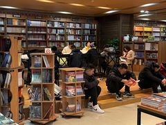 -新华书店(恒鑫大厦店)