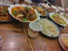 -清真·玛丽亚新疆菜主题餐厅(浙江中路店)