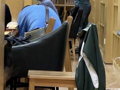 -漕河泾街道图书馆(漕河泾社区文化活动中心店)