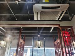 -乡土黄·鲜牛肉火锅·小龙虾(兴业街店)