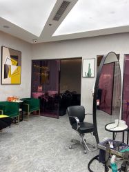 -变画·发型STUDIO