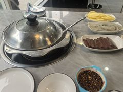 -光头药膳鸡(莱茵小镇店)