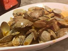 -沪小胖小龙虾(淮海中路旗舰店)