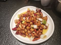 -万重锦·人文川菜馆(骡马市店)