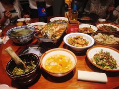 -屋门口呷饭(捞刀河店)