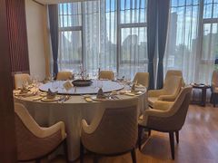 -里宴川菜酒楼(昊祥邻里聚金泉广场店)