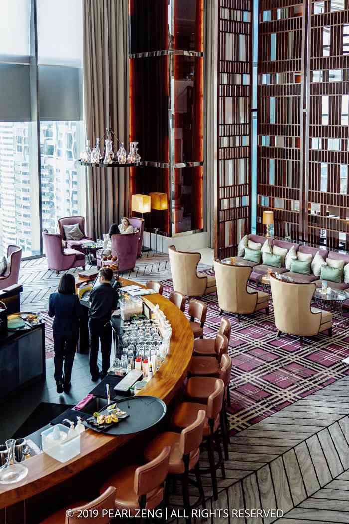 新加坡威斯汀酒店大堂吧-"因为疫情酒吧那些地方全都关了只好来打卡下