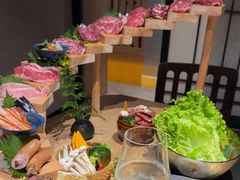 -山川小町·极番烧肉(新地假日广场店)