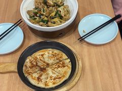 -宏状元现熬粥·京味菜(黄寺大街店)