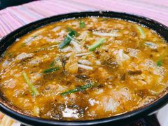 -香巴拉云南餐厅(华莱坞店)