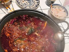 -旧街市鲜货老火锅(大光路店)